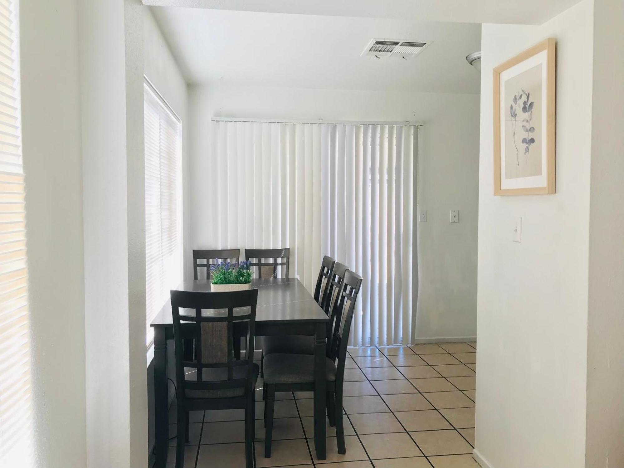 Super 1 Bedroom With Private Bathroom, Shared Kitchen Room -3 Las Vegas Eksteriør billede
