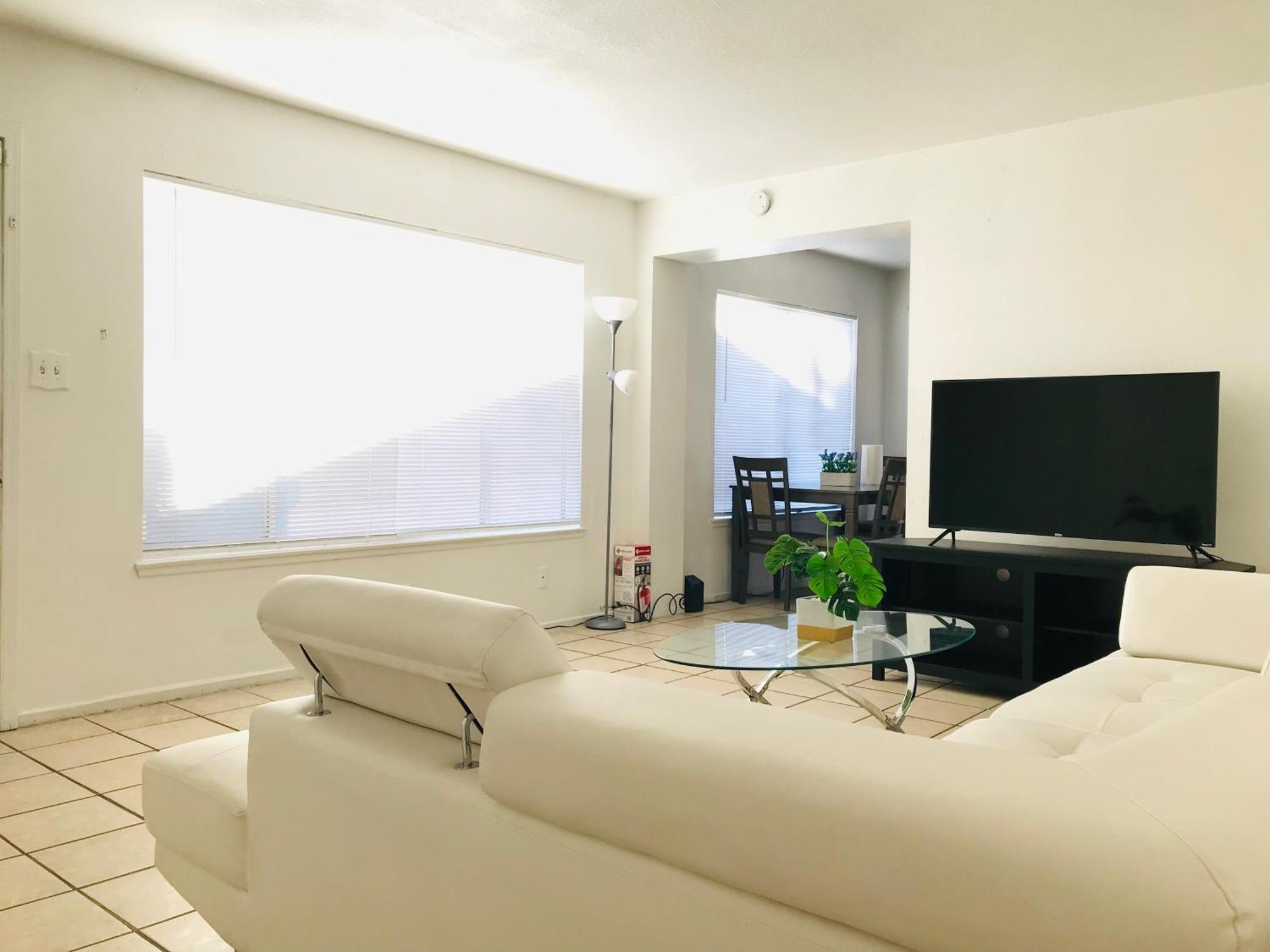 Super 1 Bedroom With Private Bathroom, Shared Kitchen Room -3 Las Vegas Eksteriør billede