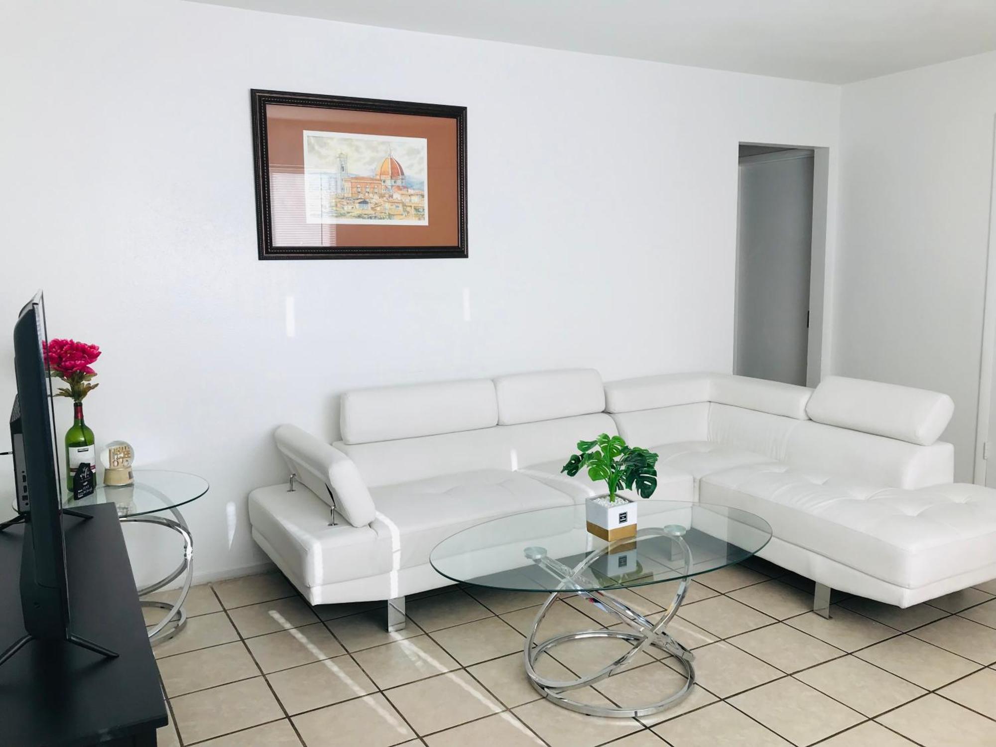 Super 1 Bedroom With Private Bathroom, Shared Kitchen Room -3 Las Vegas Eksteriør billede